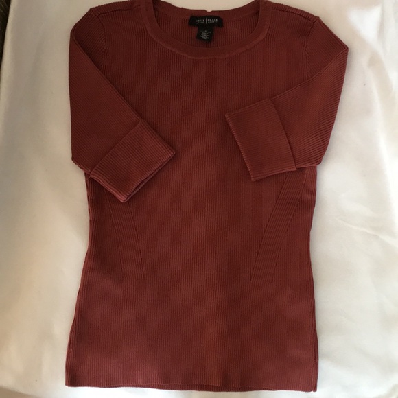 White House Black Market short sleeve top - Picture 7 of 7